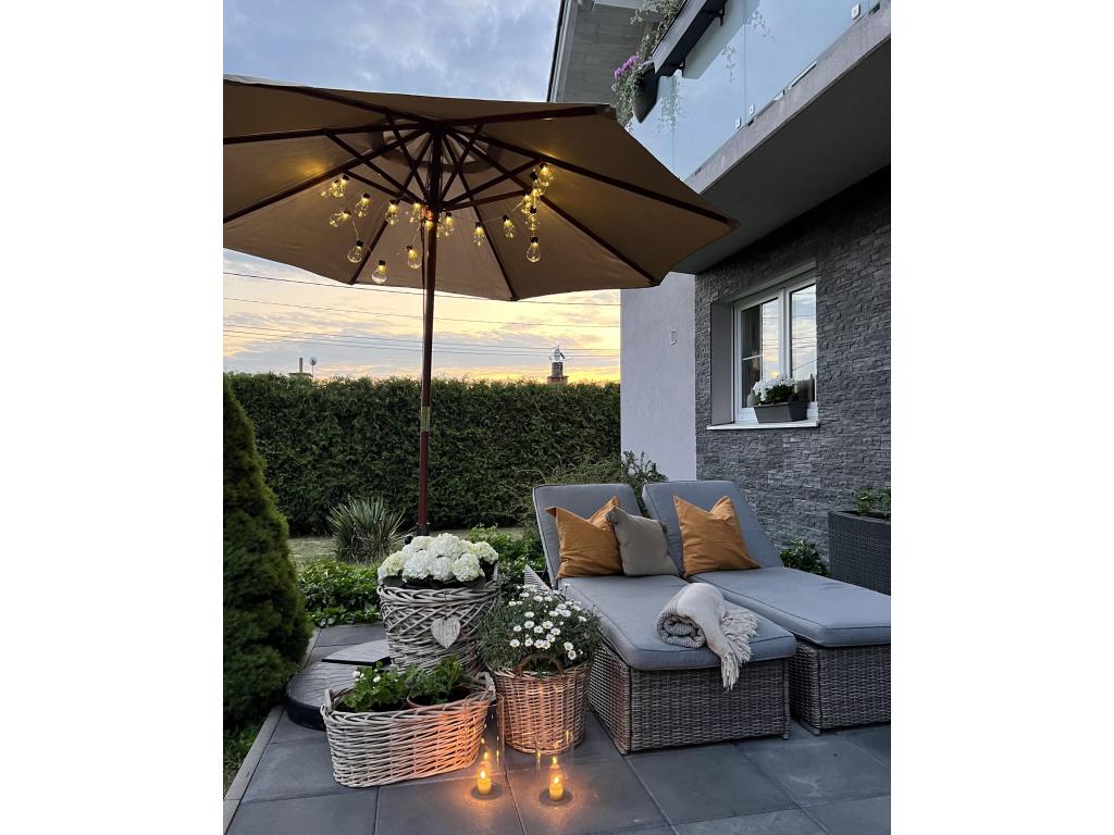 Domopure CPSJ68273 Wooden Garden Parasol with Sand Beige Canopy ⌀ 270 cm